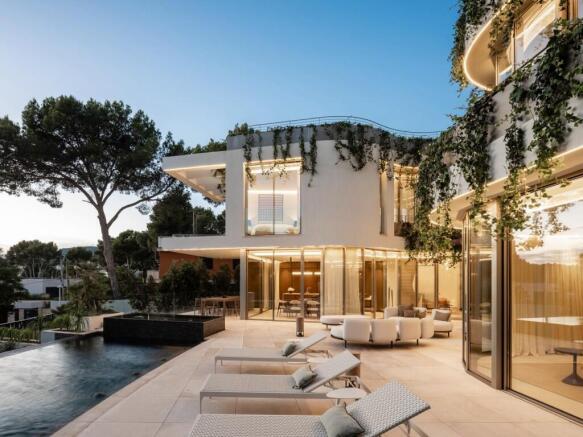 Exterior and Pool (3