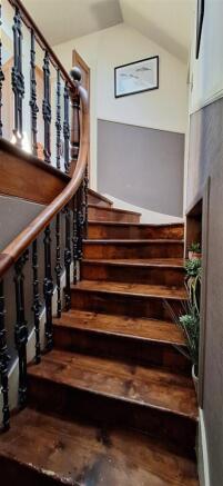 STAIRWAY.jpg