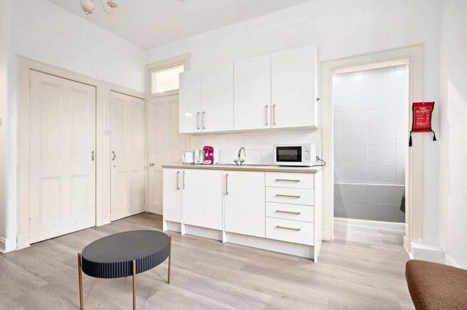 Kitchen/Lounge