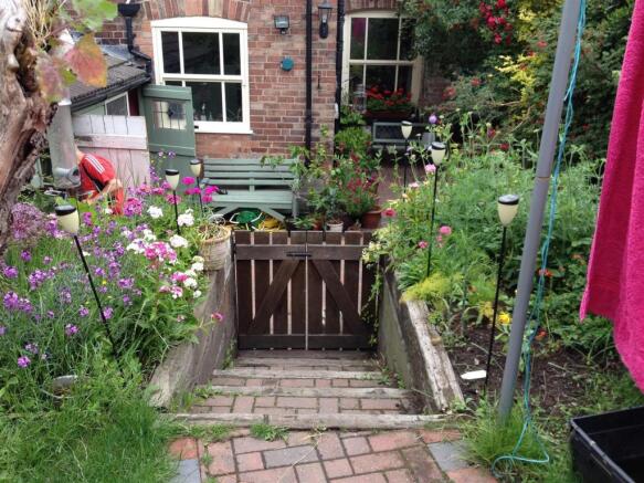 Garden 2.jpg