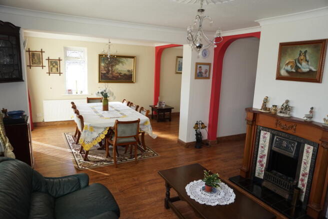 Front Lounge