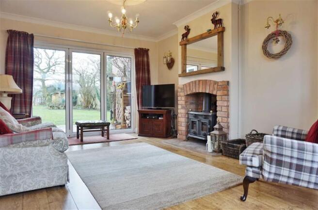 SITTING ROOM