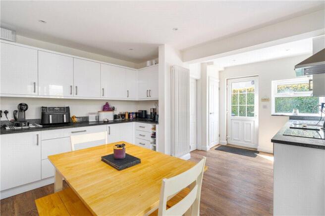 3 bed Semi-Detached for sale Image 5