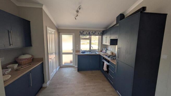 39 Ecs Omar Westbury Kitchen