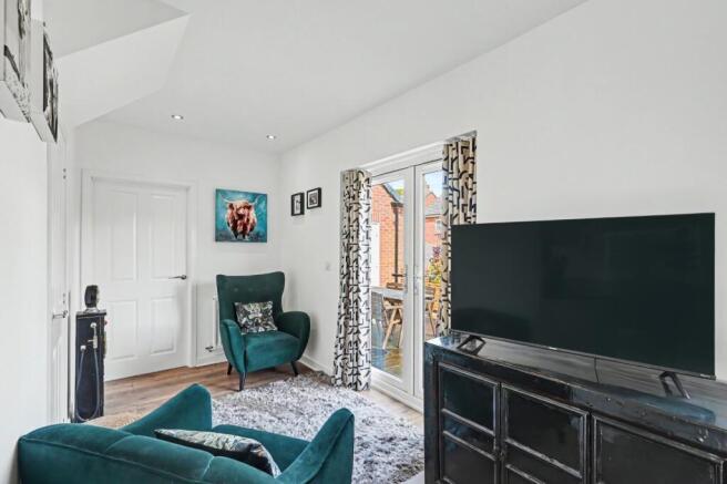 4 bed Detached for sale Image 6