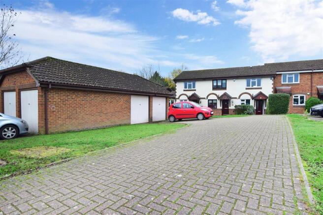 Driveway/Parking