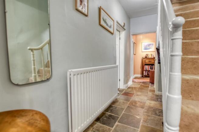 3 bed Terraced for sale Image 8