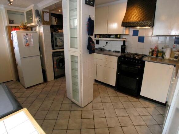 Kitchen/ Breakfast