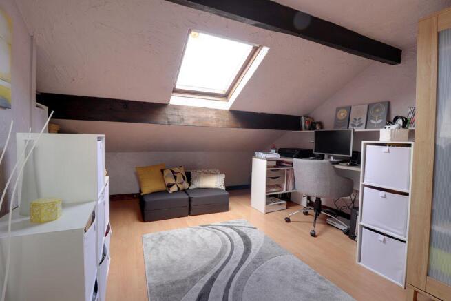 Bedroom 3 (Double)