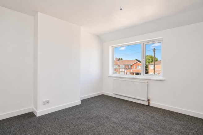 3 bed Terraced for sale Image 9