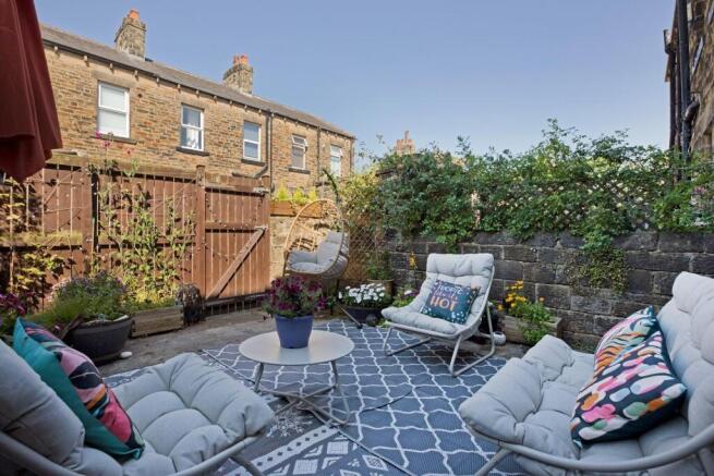 2 bed Terraced for sale Image 8