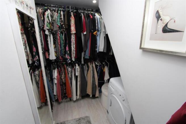 2 bed Terraced for sale Image 10