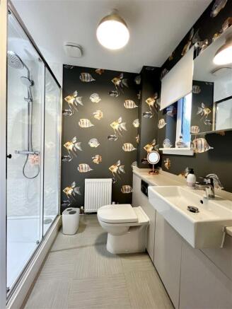 Master En-Suite