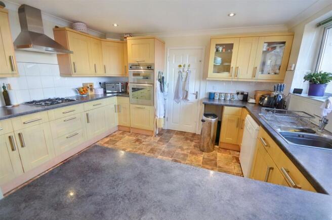 Open Plan Dining Kitchen