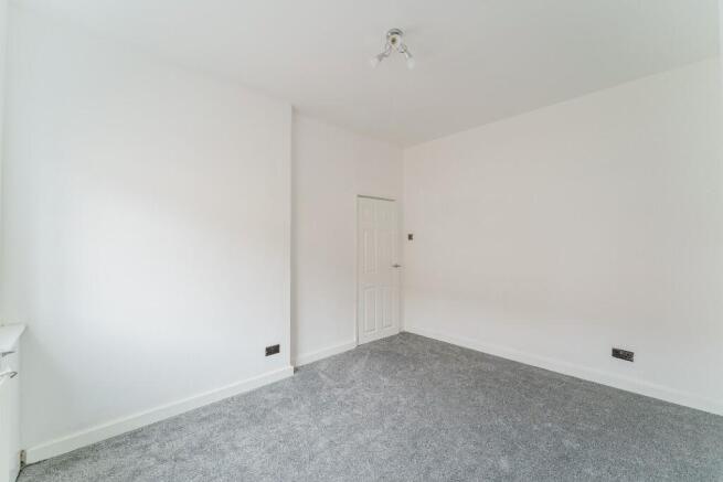 4 bed Terraced for sale Image 10