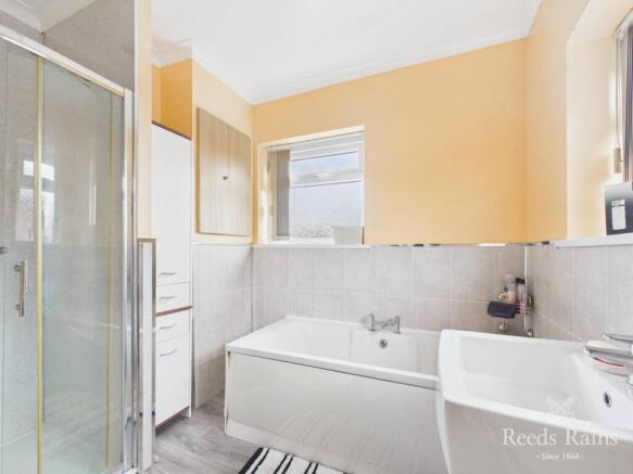 3 bed Semi-Detached for sale Image 10