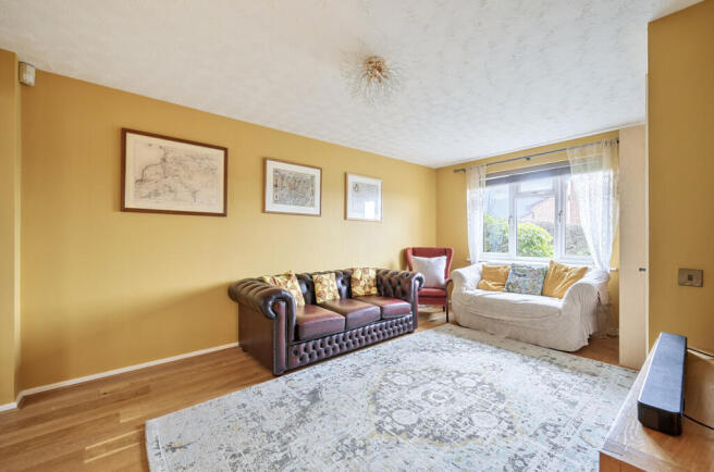 1418297-13-699c7b...