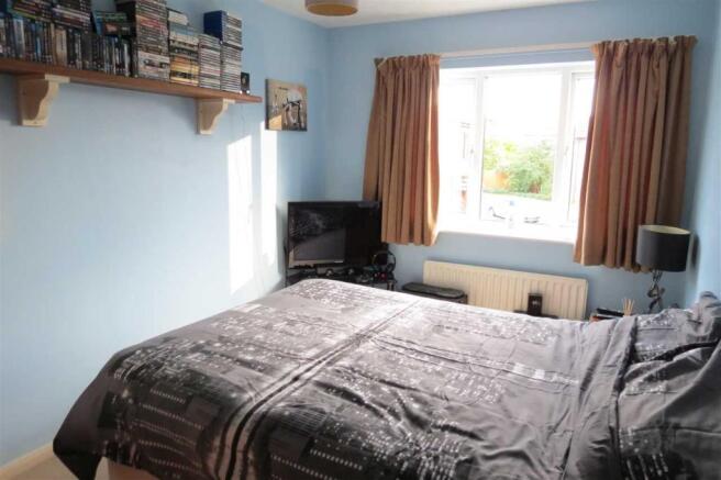 Bedroom 2: