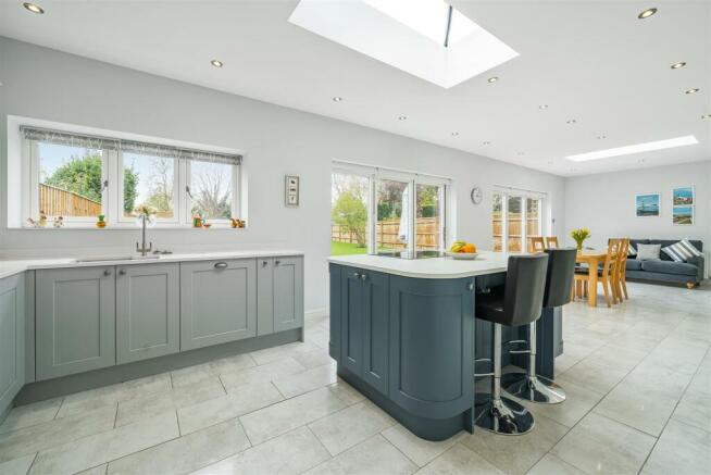 kitchen/family room