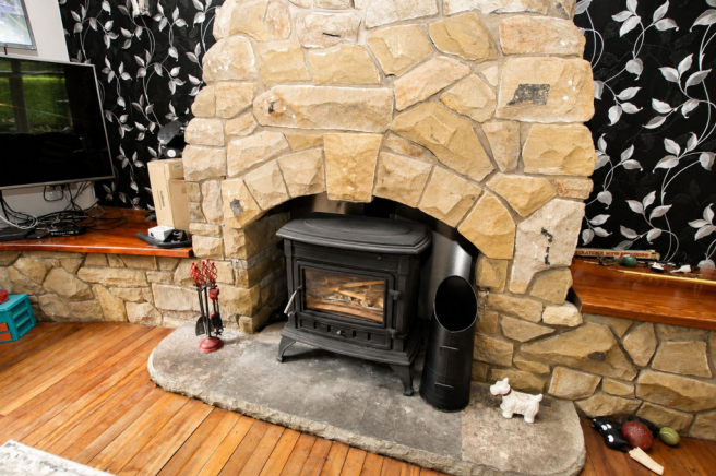 4 bed Detached for sale Image 9
