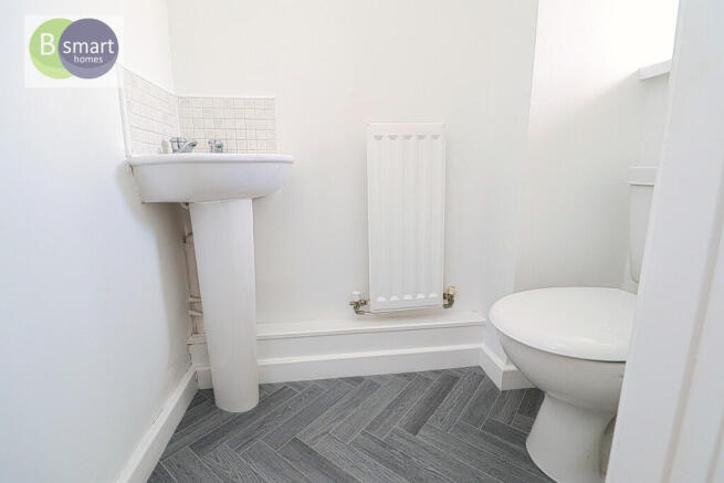 3 bed Semi-Detached for sale Image 6