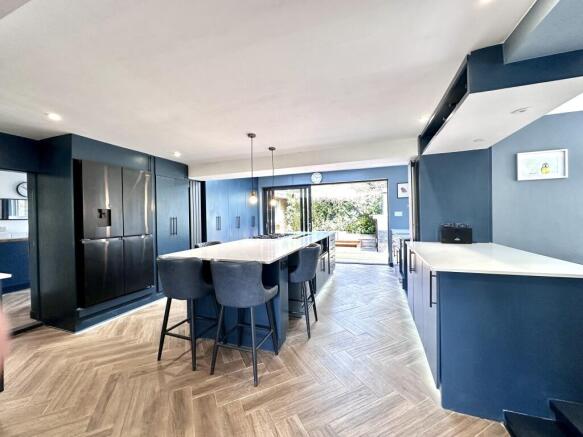 Kitchen 3