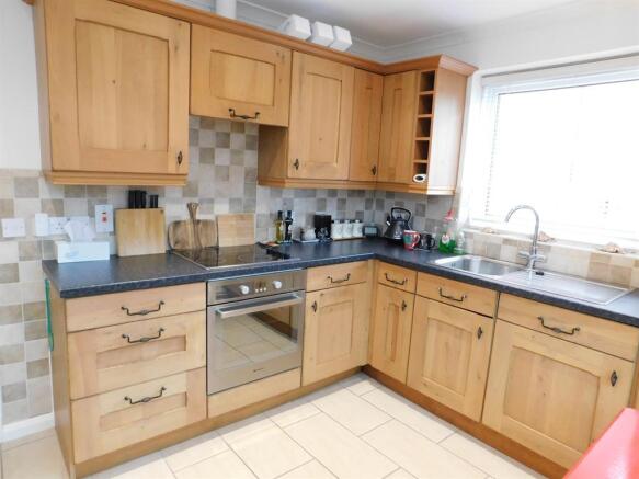 Kitchen 1