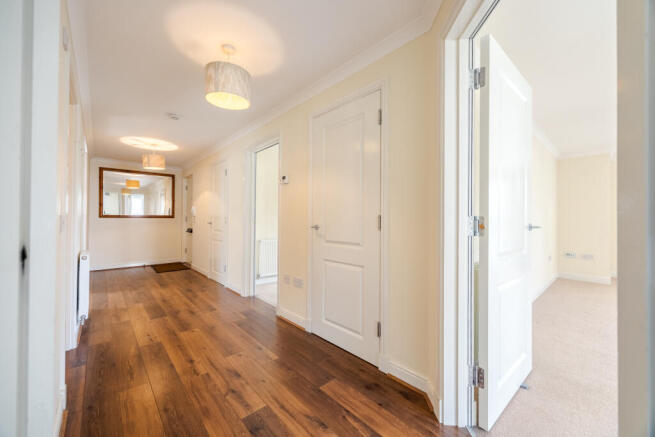 2, Denny Crescent, Dumbarton G82 1JL  photo 4