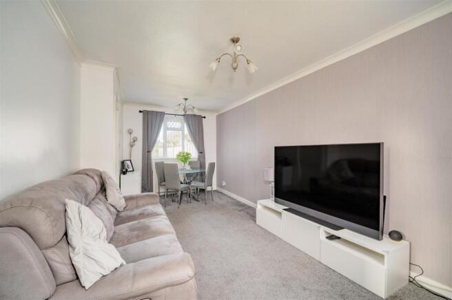 17 Newton Road Dundee-6.JPG