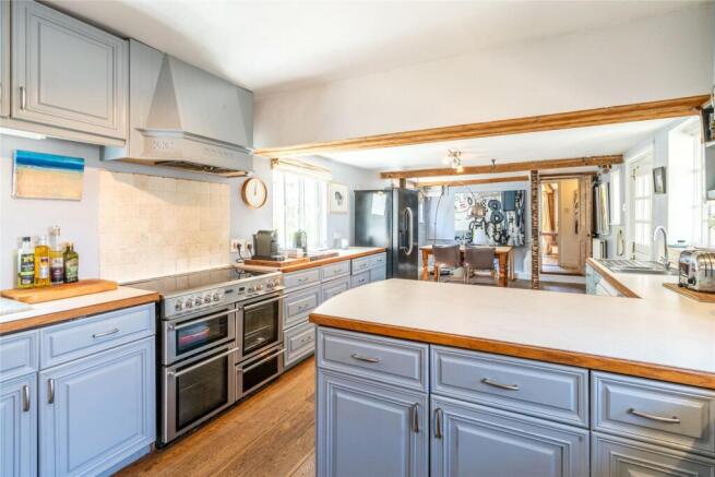 Kitchen/Breakfast