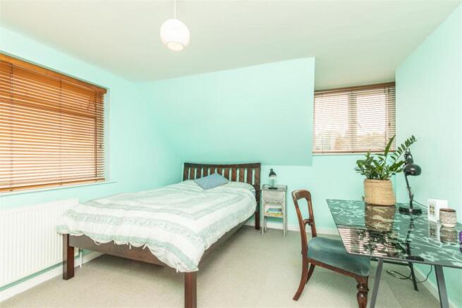 15 Montacute Road44.jpg