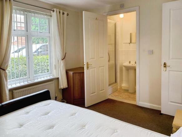 pbox-bedroom-316424.jpg