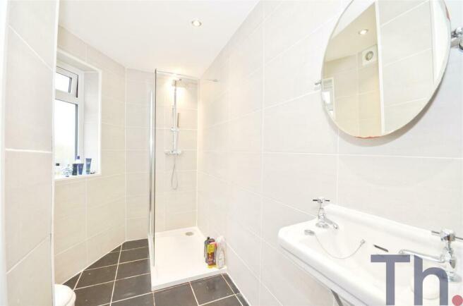 Shower Room.JPG