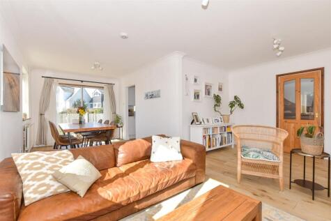 Bobbin Lodge Hill, Chartham, Canterbury, Kent