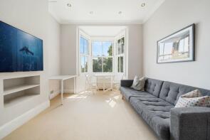 8b, Haslemere Road, London N21 3AA