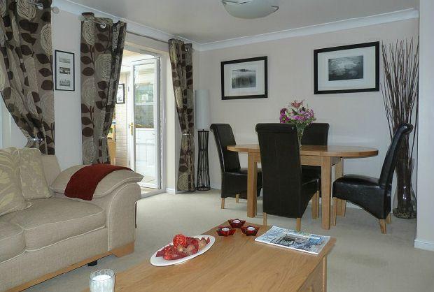 Living/Dining Room