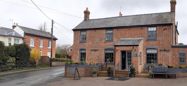 Kingston Blount - Cherry Tree cafe.jpg