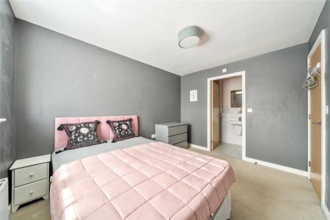 3 bed Detached for sale Image 12