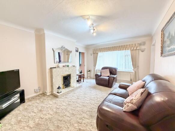 Ashton Court, Moss Lane, Sale, Trafford photo 2
