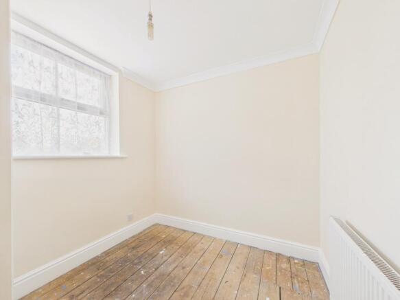 2 bed Terraced for sale Image 12