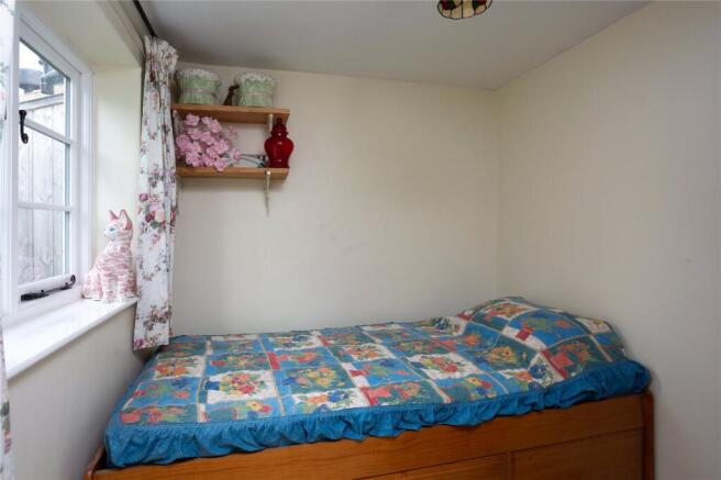 3 bed Semi-Detached for sale Image 11
