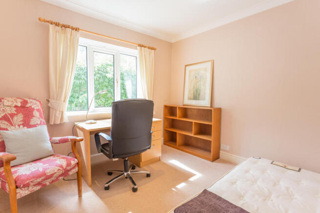 Study/bedroom 4
