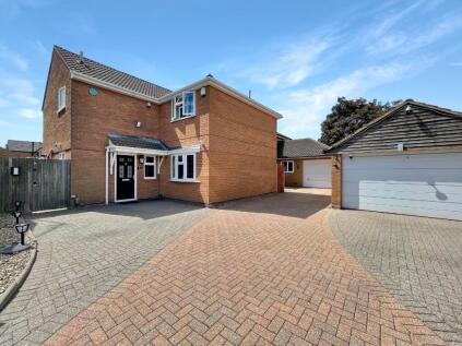 Sheringham Close, Luton, Bedfordshire, LU2 7AN