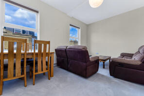 545a, Battersea Park Road, London SW11 3BL