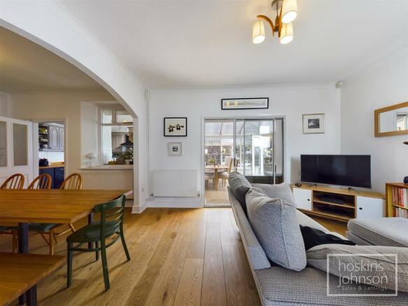 Living/Dining Room
