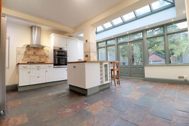 Dining Kitchen...