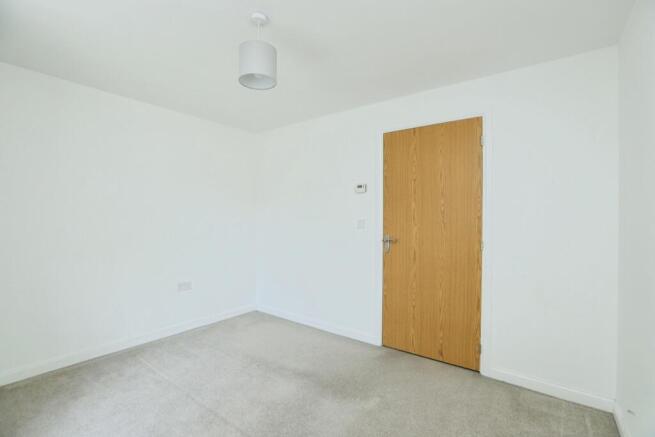 1 bed Flat for sale Image 8
