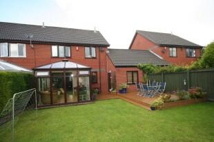 Rear Garden Photo 2