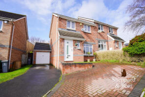 43, Dungarvan Drive, Pontprennau, Cardiff CF23 8PY