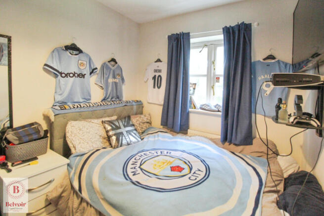 3 bed Not Specified for sale Image 8